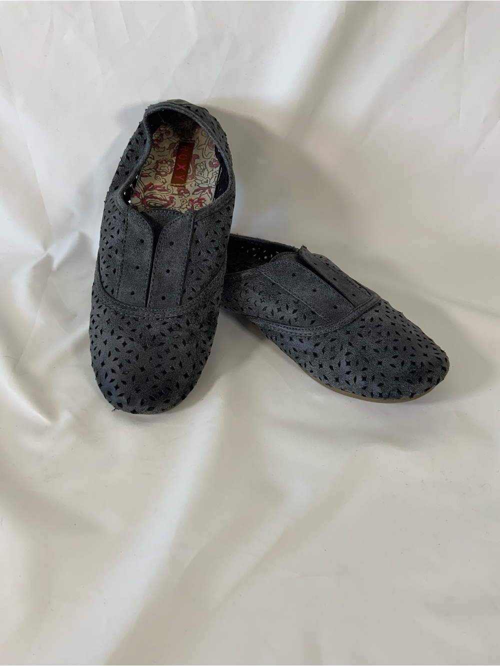 Roxy Women's Perforated Slip-On Flats - Charcoal Gray